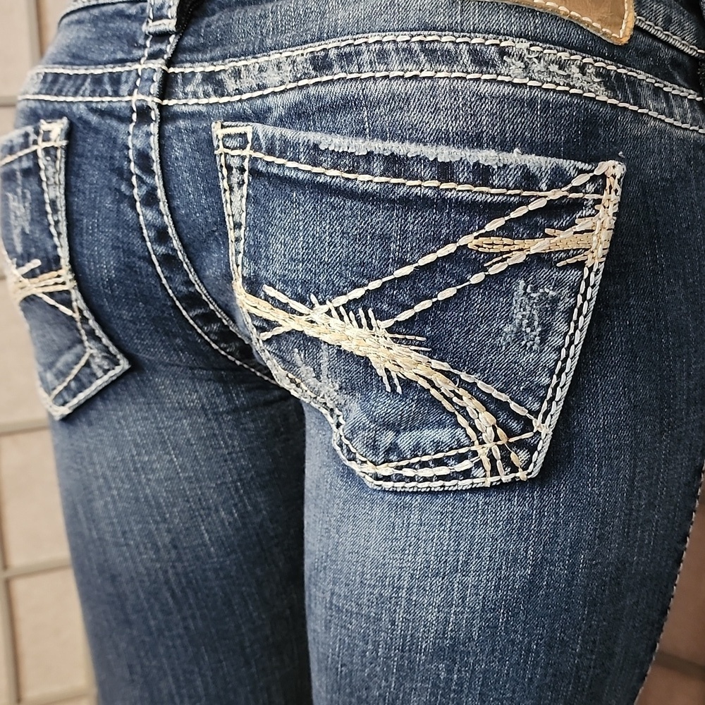 **Silver Jeans ๐ "Tuesday"** - Picture 7 of 10